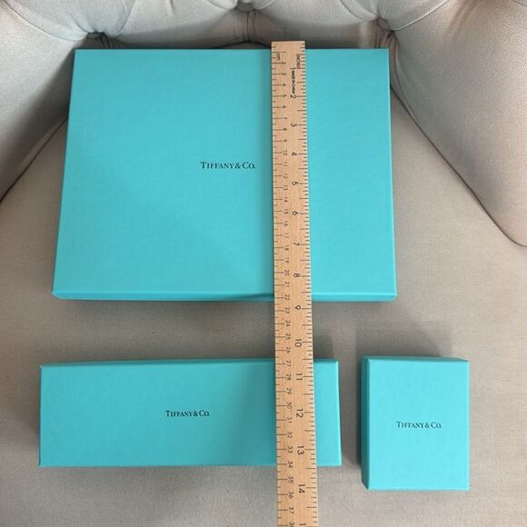 Tiffany & Co. Gift Box Set - Picture 3 of 6